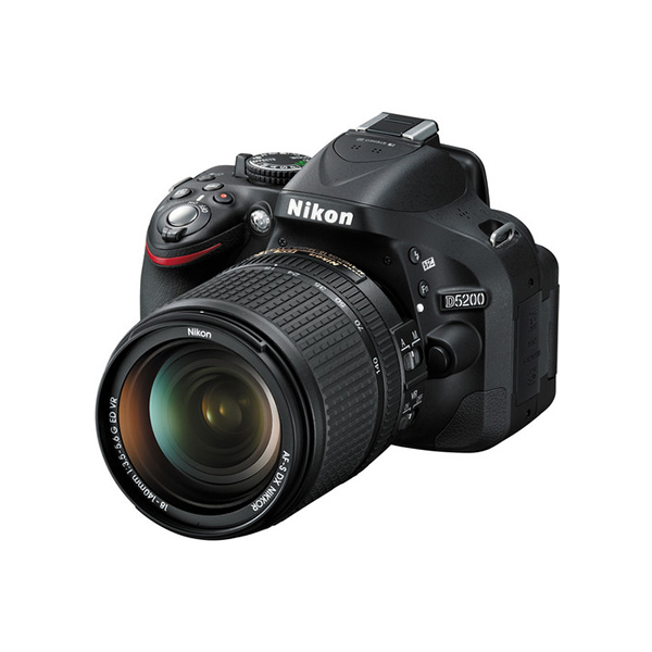 Nikon D5200 DSLR Camera with 18-140mm Lens