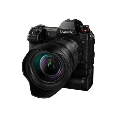 Panasonic Lumix DC-S1 Mirrorless Digital Camera with 24-105mm Lens 2 Panasonic Lumix DC-S1 Mirrorless Digital Camera with 24-105mm Lens