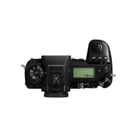 Panasonic Lumix DC-S1R Mirrorless Digital Camera (Body Only) 4 Panasonic Lumix DC-S1R Mirrorless Digital Camera (Body Only)