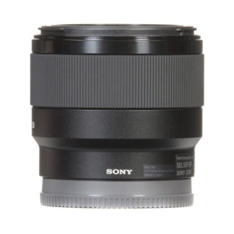 Sony FE 50mm f/1 Sony FE 50mm f/1.8 Lens