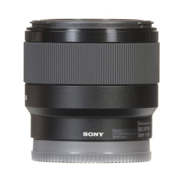 Sony FE 50mm f/1 Sony FE 50mm f/1.8 Lens