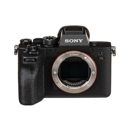 Sony α7R IV Mirrorless Camera