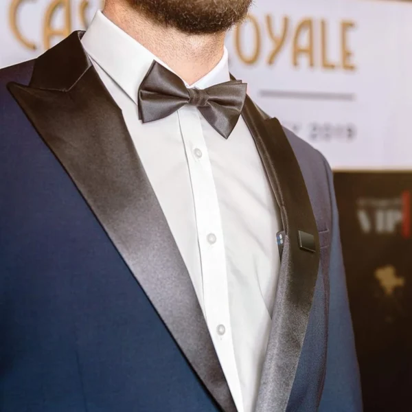 Rode MagClip GO Magnetic Clip for Wireless GO in Mumbai India (6) Rode MagClip GO Magnetic Clip for Wireless GO in Mumbai India (6)