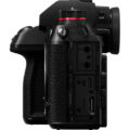 Panasonic Lumix DC-S1R Mirrorless Digital Camera with 24-105mm Lens