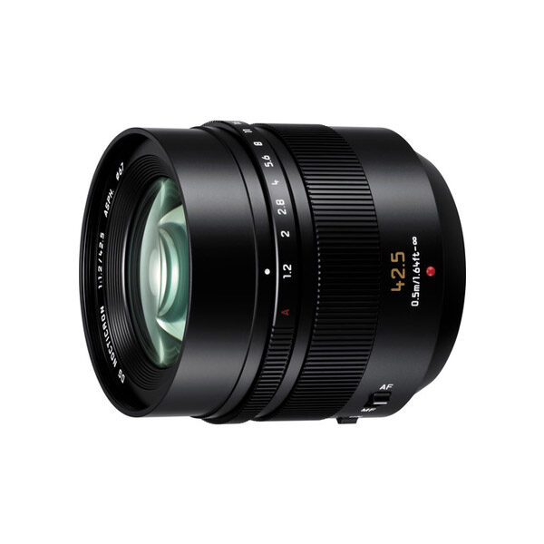 Panasonic Leica DG Nocticron 42.5mm f/1.2 ASPH. POWER O.I.S Panasonic Leica DG Nocticron 42.5mm f/1.2 ASPH. POWER O.I.S. Lens